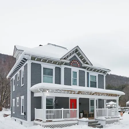 Chateau Lodge - Ski Shandaken, Hunter, Catskills, Windham, Belleayre